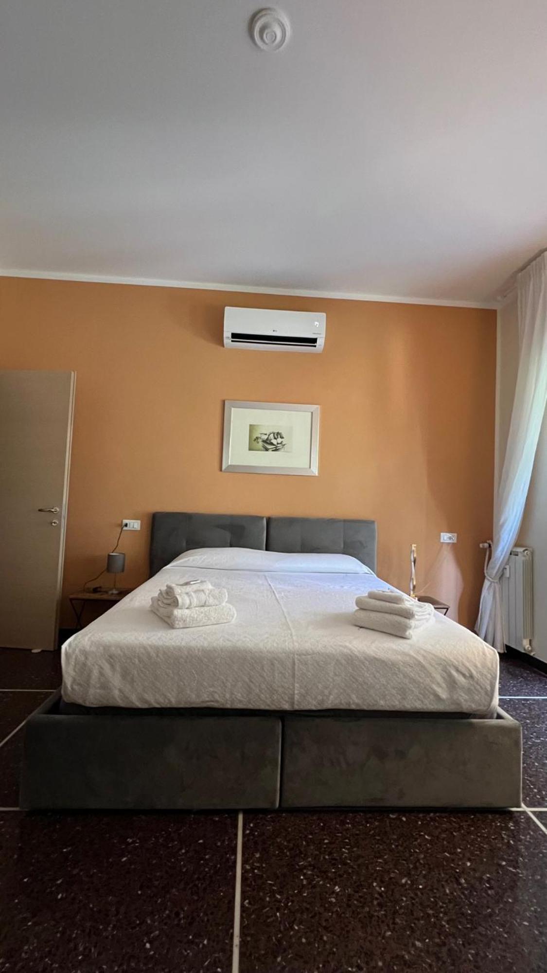 Ferienwohnung Casa La Dolce Pesca Genua Exterior foto
